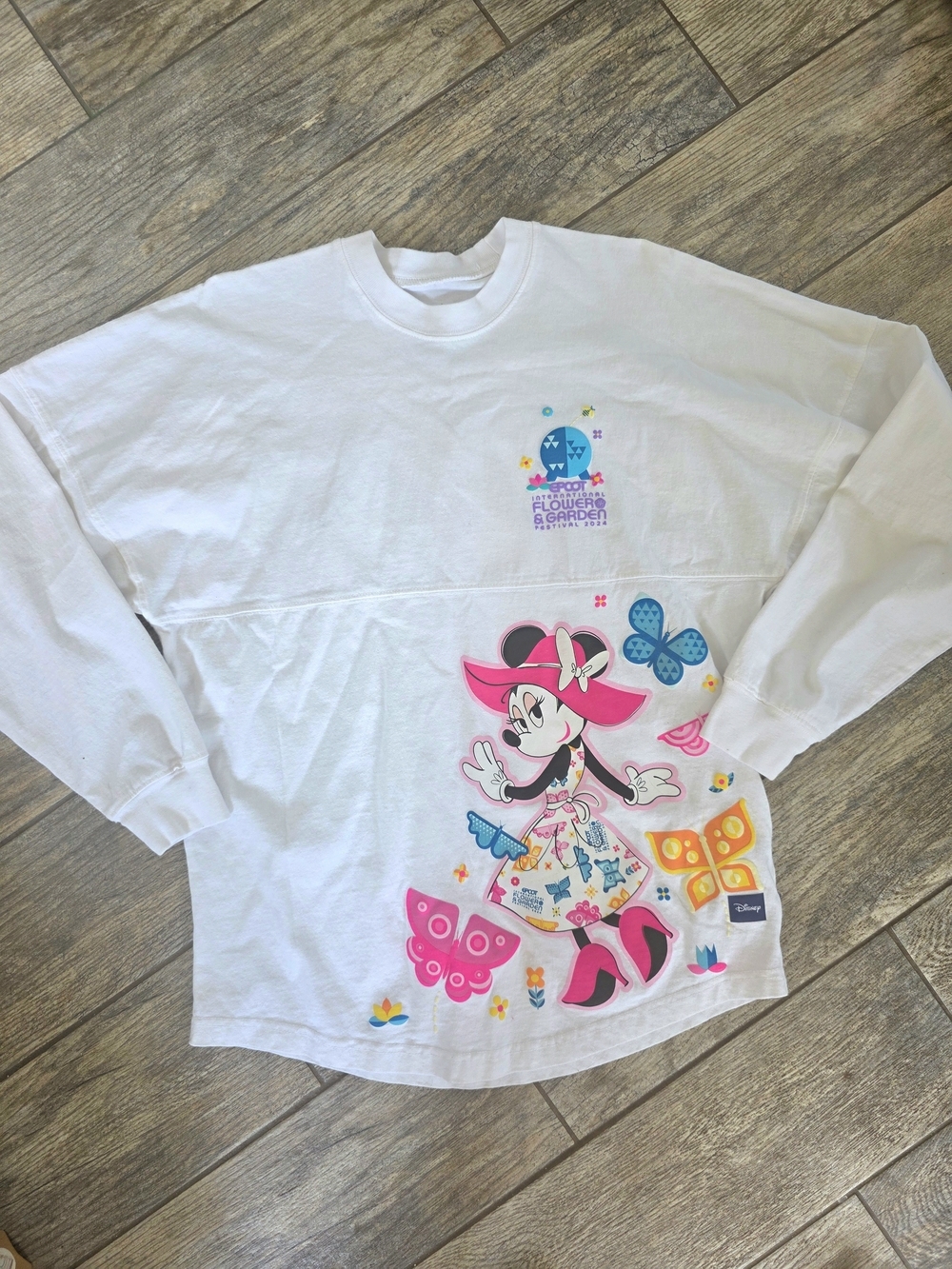 Disney Spirit Jersey Minnie Mouse 2024 International Epcot Long Sleeve Top Sz XS
